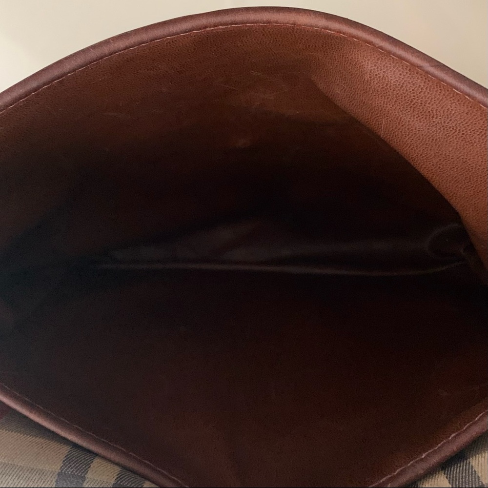 🚫SOLD•E🅱️🅰️Y🚫 Authentic Vintage Burberry Haymarket Check Crossbody Bag - Picture 5 of 13